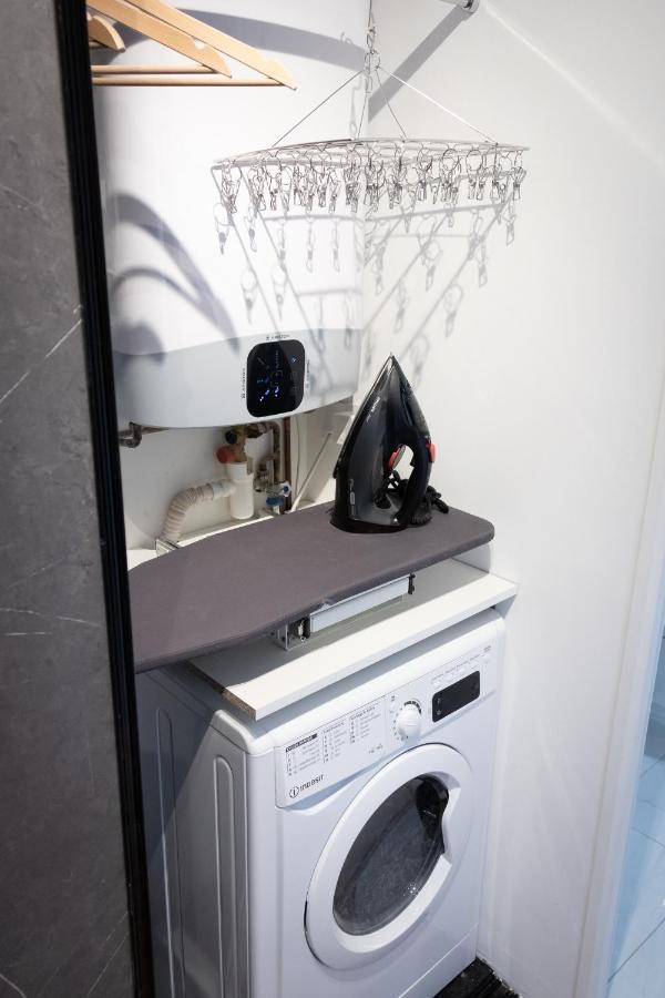 The Green Home - Quiet And Fully Equipped High-End Studio With Parking Courcouronnes Dış mekan fotoğraf