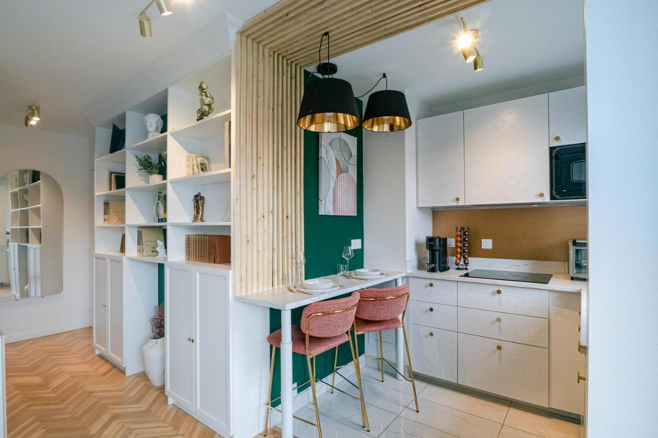 The Green Home - Quiet And Fully Equipped High-End Studio With Parking Courcouronnes Dış mekan fotoğraf